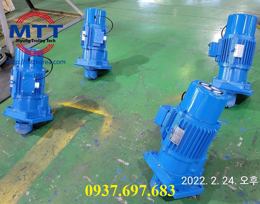 Công ty TNHH MTT Hàn Quốc Motor dầm biên 2.2kWx4P cầu trục Công ty TNHH MTT Hàn Quốc Motor dầm biên 2.2kWx4P cầu trục