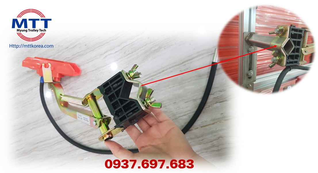 Công ty TNHH MTT Hàn Quốc Chổi lấy điện 1P 90A PVC cầu trục Công ty TNHH MTT Hàn Quốc Chổi lấy điện 1P 90A PVC cầu trục