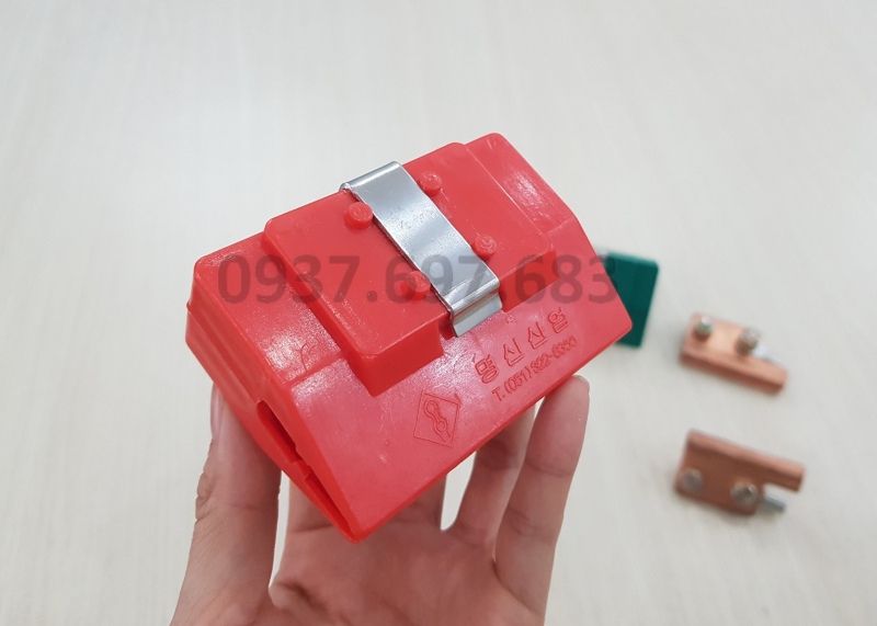 Công ty TNHH MTT Hàn Quốc Đầu nối nguồn ray điện cầu trục 300A Công ty TNHH MTT Hàn Quốc Đầu nối nguồn ray điện cầu trục 300A
